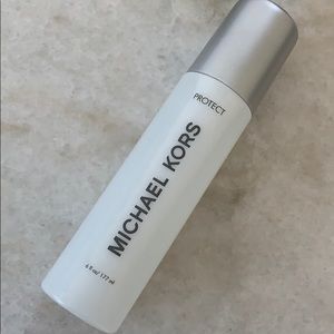 Michael Kors Protect Spray